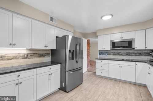 1310 Excaliber Ln, Sandy Spring MD  20860-1117 exterior