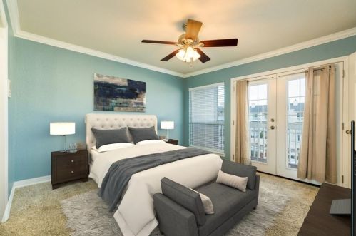 22 Mariner Village Dr, Taylor Lake Village TX 77586-5448 exterior