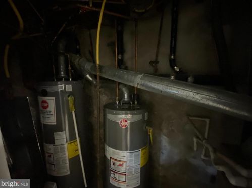 2501 11 St, Philadelphia PA 19123-1101 exterior