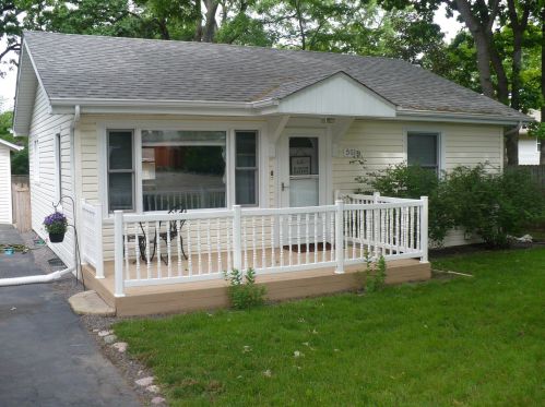 501 Helene St, Joliet, IL 60404-9262