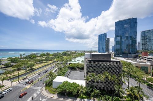 1288 Ala Moana Blvd, Honolulu HI  96814-4204 exterior