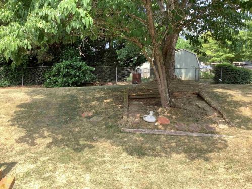 6145 Fay Ct, Rex GA exterior