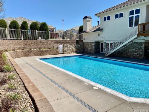 13857 Chenango Dr, Aurora CO 80015-3904 exterior