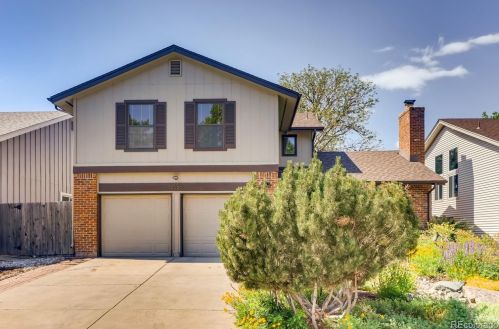 12656 Bates Cir, Denver, CO 80014-3316