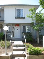 243 Temple Dr, Milpitas, CA 95035-4737