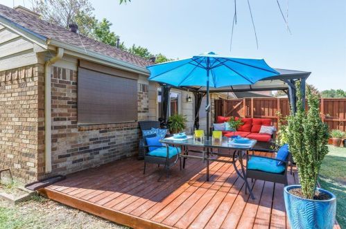 1241 Sicily Dr, Garland TX 75040-4257 exterior