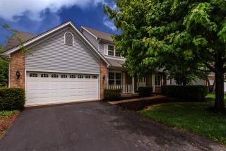 1171 Book Rd, Naperville, IL 60540-1310