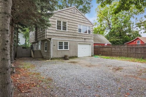 46 Adams Ave, Norwalk, CT 06851-2823