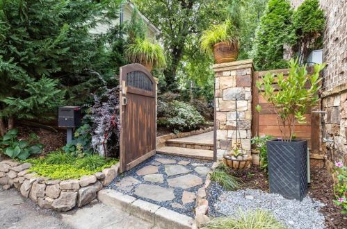 532 Bishop Way, Atlanta GA  30312-1446 exterior