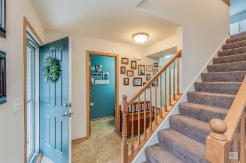 190 Holmes Pl, Boulder Hill, IL 60538-1082