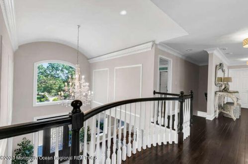 15 Pegasus Dr, Tinton Falls NJ 07724-2875 exterior