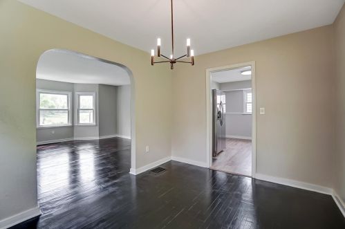 2236 Burnett Rd, Springfield OH  45505-3428 exterior