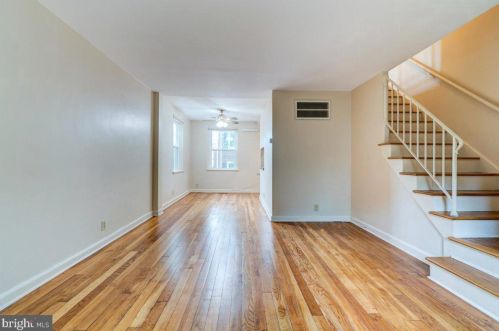 4243 32nd Rd, Arlington VA  22206-2005 exterior
