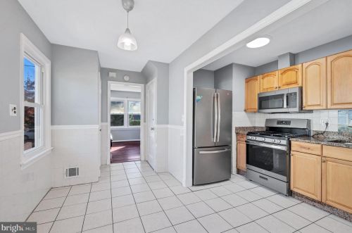 1610 Neely Rd, Silver Spring MD 20903-1938 exterior