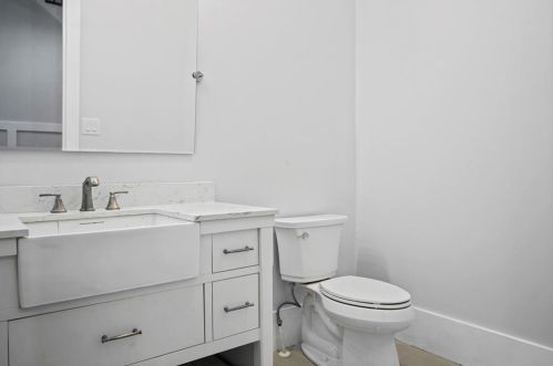 1673 Beacon Hill Blvd, Atlanta GA  30329-2517 exterior