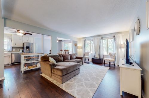 14725 Dory Ct, Saint Paul, MN 55124-4206