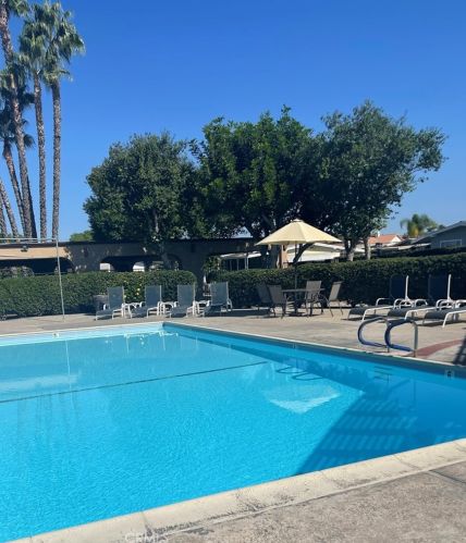 1400 Sunkist St, Anaheim CA  92806-5615 exterior