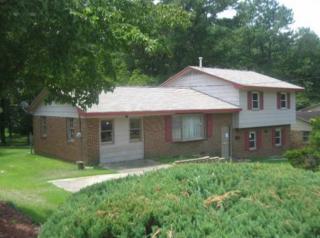 3308 Cranbrook Dr, Fayetteville, NC 28301-3034