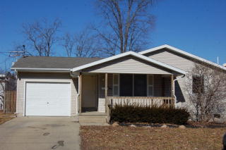 109 Whittier St, Georgetown, IL 61846-1651