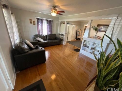 3510 57th St, Bell, CA 90270-2516