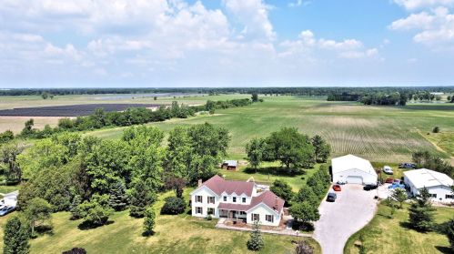 1048 Offner Rd, Sollitt, IL 60401-3537