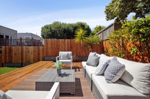 1971 21st Ave, San Francisco CA  94116-1206 exterior