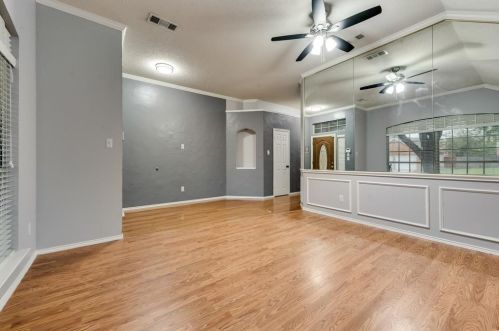 4513 Buffalo Bend Pl, Fort Worth TX  76137-6158 exterior