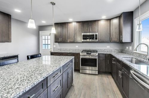 1169 Dovercliff Way, Bull Valley IL  60014-1803 exterior