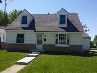 395 Woodland Ave, Toledo, OH 43604-8121
