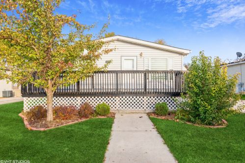 22709 Foxfire Dr, Frankfort, IL 60423-7731