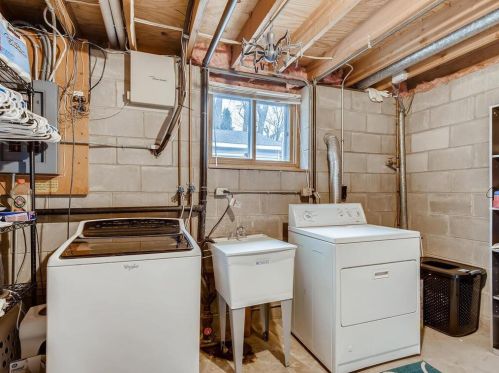 1911 Grant Rd, Saint Paul MN  55112 exterior