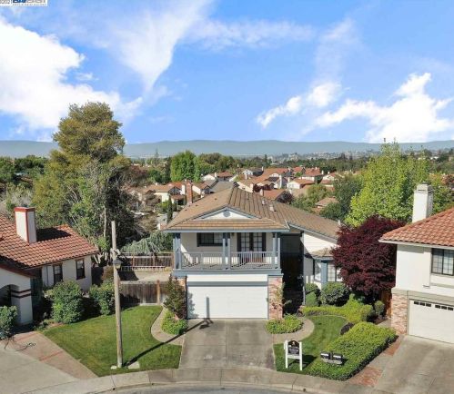 6536 Dana Ct, Hayward, CA 94552-5064