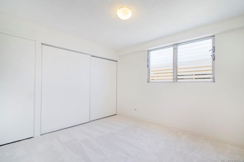 711 Alder St, Honolulu HI  96814-2269 exterior