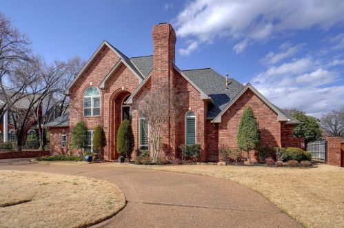 104 Van Buren Ct, Colleyville, TX 76034-6817