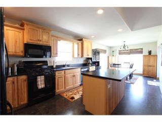 2700 Burns Dr, Midway IA  52302-9084 exterior