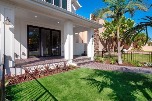 956 F Ave, San Diego, CA 92118-2510