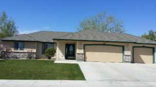 655 15th St, Ontario, OR 97914-2068