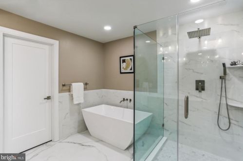 620 Mississippi Ave, Silver Spring MD 20910-5236 exterior