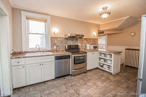 2 Prospect St, Perkins Township, ME 04294-3012
