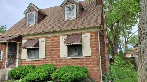 10137 Parnell Ave, Chicago, IL 60628-1837