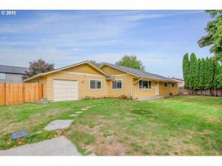 202 4th Ave, Battle Ground, WA 98604-8403