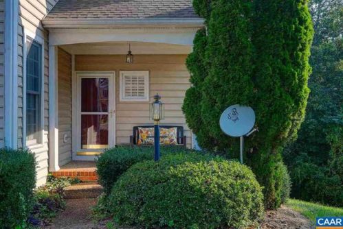 2375 Ravenswood Ct, Charlottesville, VA 22911-2209