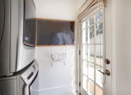 1717 5th St, Austin TX  78702-4635 exterior