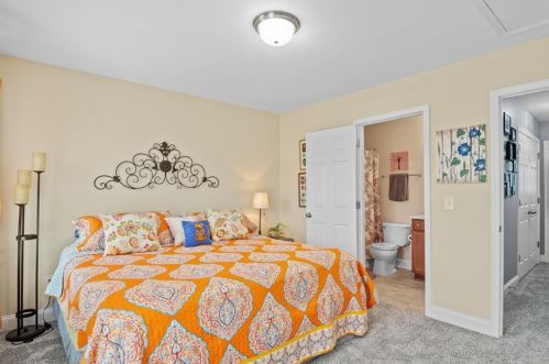 3779 Shadow Ridge Dr, High Point NC  27265-8406 exterior