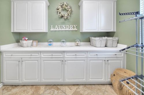 10815 Portofino Ln, Riverside CA  92503-5213 exterior