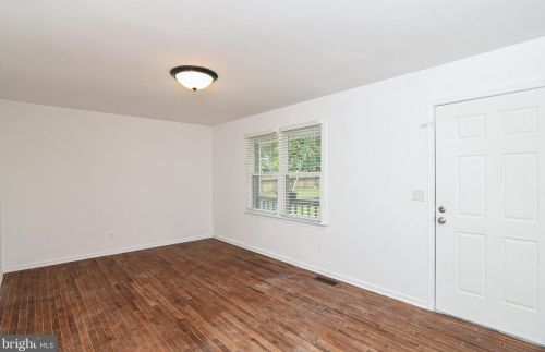 4431 Lewiston Rd, Bumpass, VA 23024-8807