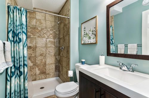 4874 Hamlet Ave, Saint Paul MN  55128-2657 exterior