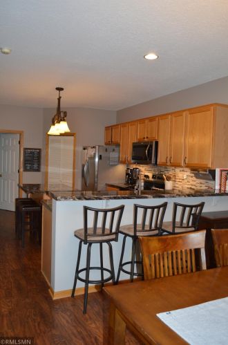 1888 Bluestem Ln, Saint Paul MN  55126-5018 exterior