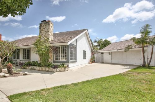 2310 San Lorenzo Ave, Santa Ana CA 92704-6039 exterior