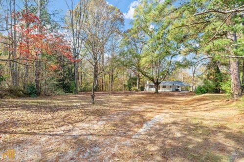 3271 Enon Rd, Atlanta GA  30349-1229 exterior